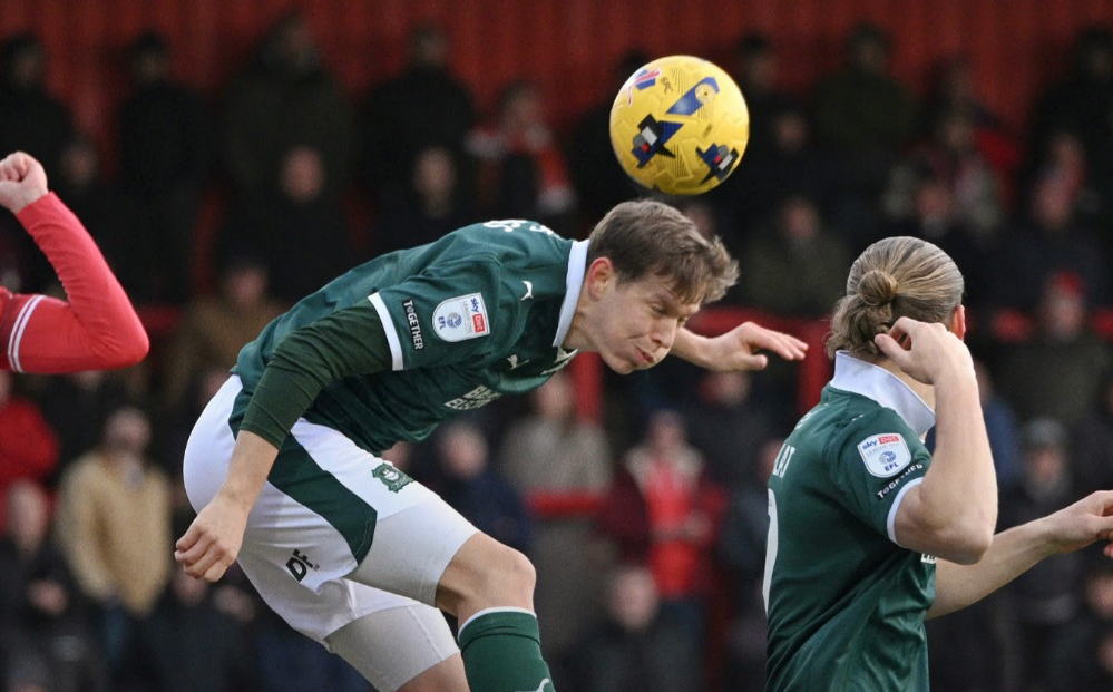 普利茅斯 vs 伯顿：英甲保级生死战，谁能绝地反击？