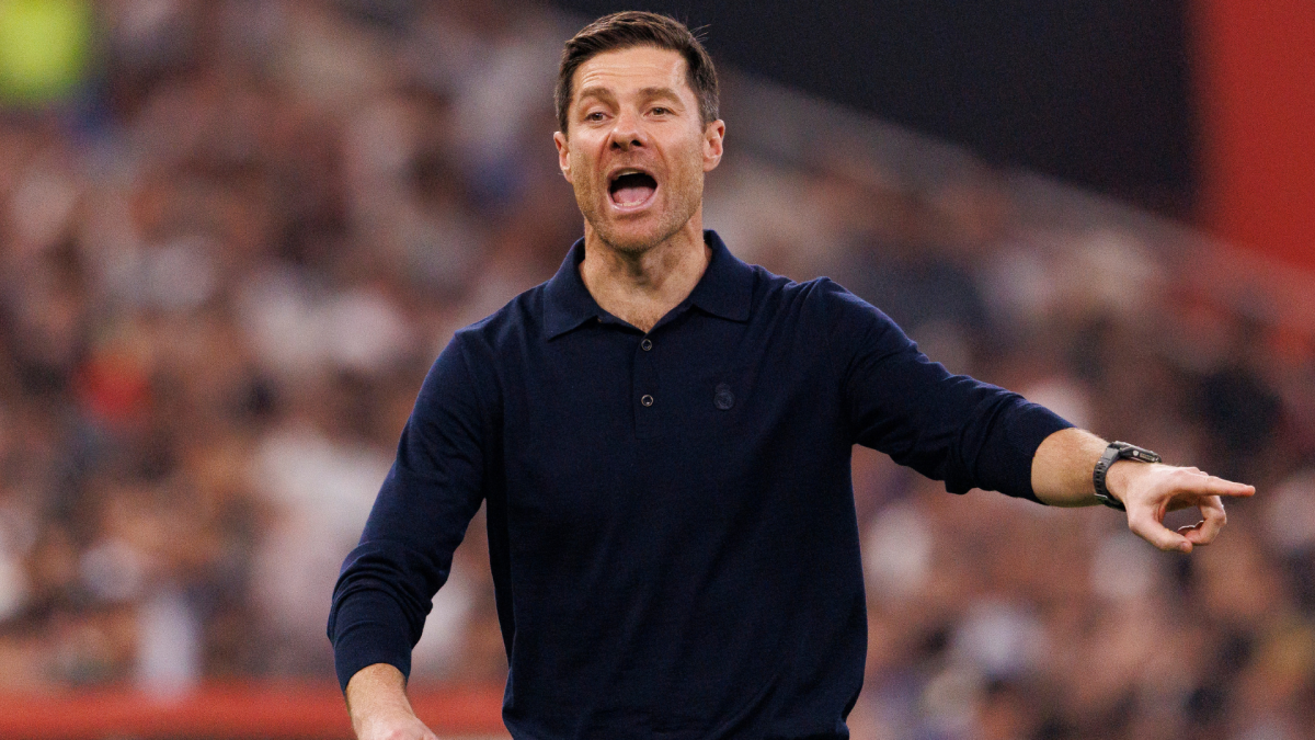 足球主帅地位巨变：权力下放还是核心回归？