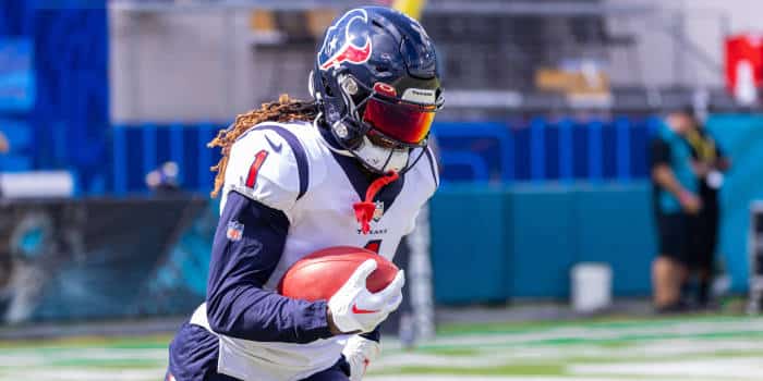 NFL焦点战：德州人挑战爱国者，黑马能否逆袭圆梦超级碗？