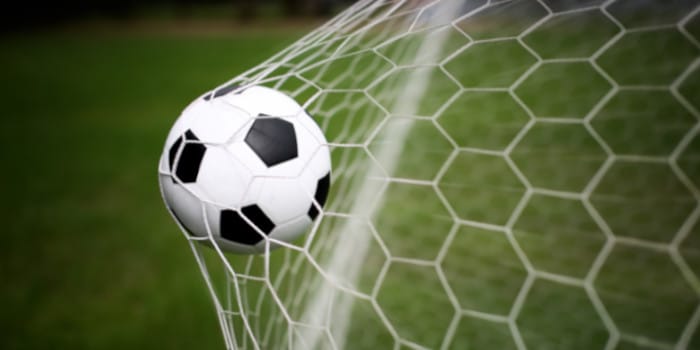 中国足协重拳出击：13支球队因假球遭严惩，申花、津门虎扣10分