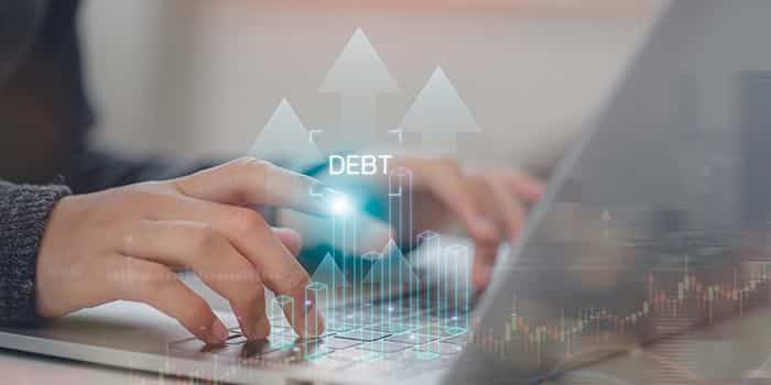 前律师赌场欠债百万被捕，旧案缠身再曝丑闻