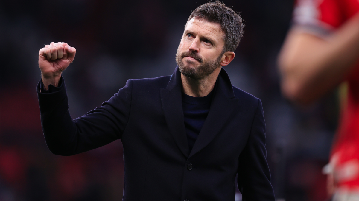 曼联热刺巅峰对决：卡里克神迹VS弗兰克困境