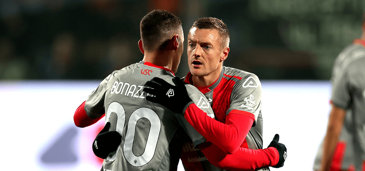 意甲保级关键战：克雷莫纳 vs 热那亚，谁能抢占先机？