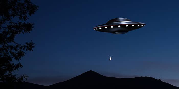 奥巴马与特朗普言论引爆UFO热潮：预测市场如何看外星人真相？