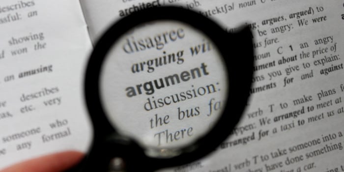 马萨诸塞州线上赌场合法化：民意两极分化，立法前景扑朔迷离