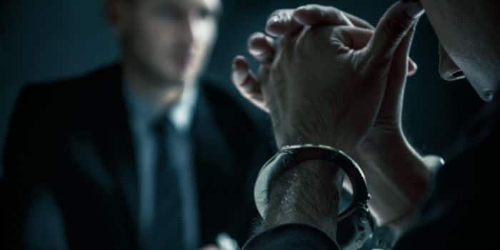 游戏巨头埃斯卡兰特再陷毒品风波，面临17项重罪指控