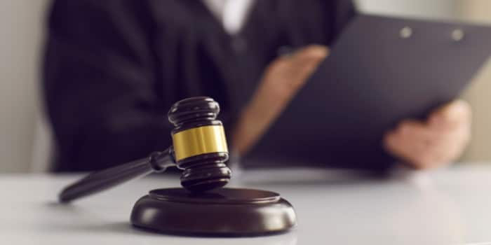 伦敦法官裁定:赌业高管民事判决部分内容禁报,为2028年刑事审判铺路 伦敦法官裁定:赌业高管民事判决部分内容禁报,为2028年刑事审判铺路