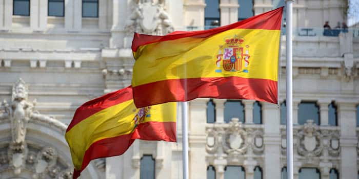 西班牙警方捣毁乌克兰洗钱团伙：赌博平台成洗钱工具