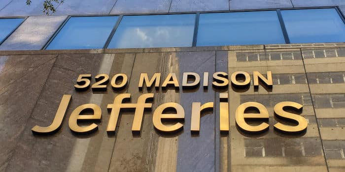 AI浪潮席卷博彩业：营销、运营与客户体验的全面升级