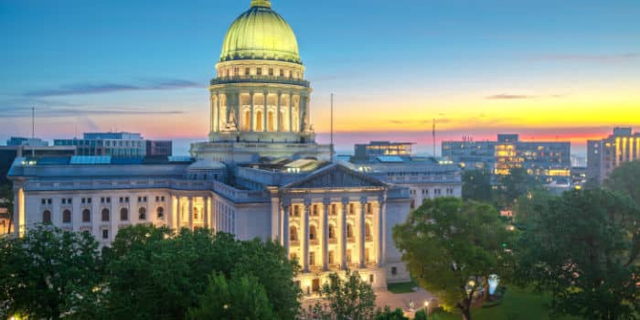 威斯康星州体育博彩法案闯关成功，但前路仍荆棘密布