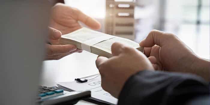 拉斯维加斯市中心大酒店陷债务危机,9000万美元贷款违约面临出售 拉斯维加斯市中心大酒店陷债务危机,9000万美元贷款违约面临出售