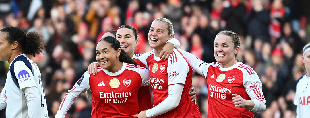 欧冠女足焦点战：切尔西女足VS阿森纳女足，谁能笑到最后？