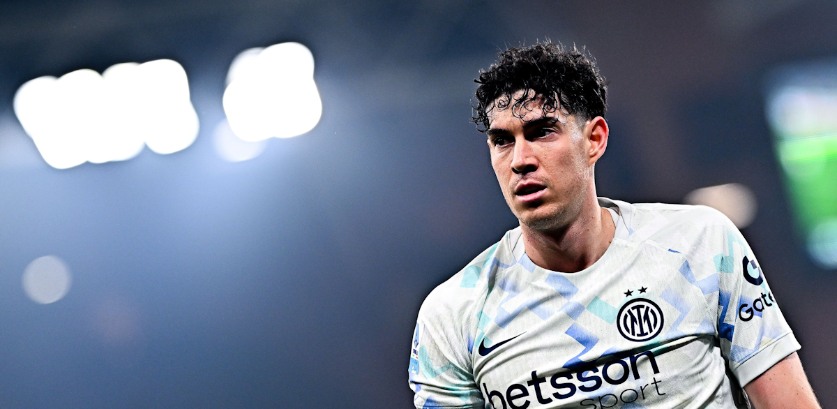 巴萨4500万欧报价巴斯托尼遭国米秒拒：蓝黑军团坚守6000万底线