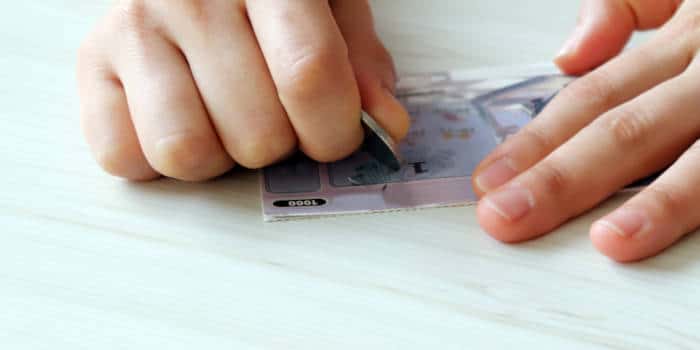 纽约男子刮刮乐喜中500万，税后实得220万