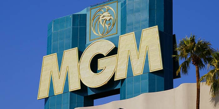 MGM Resorts与大股东迪勒达成投票协议：权力格局重塑与全球扩张