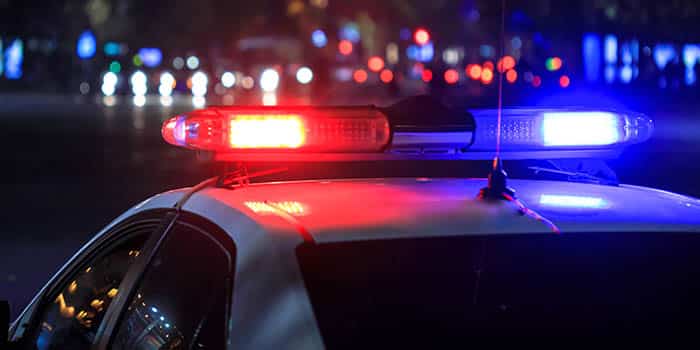 佛罗里达非法赌博窝点被端，近70台赌机与2万美元现金被查获