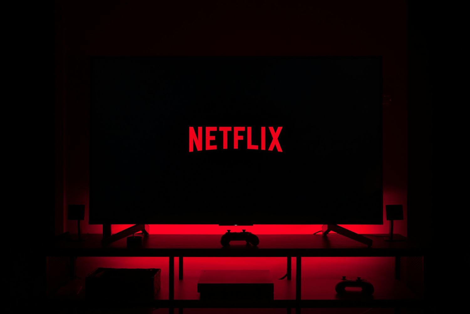 Netflix剑指NFL揭幕战：流媒体巨头的体育版权野心