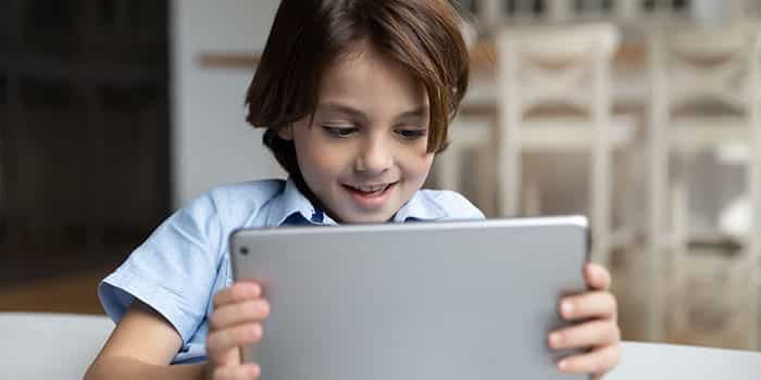 知名博彩平台Stake深陷未成年赌博诉讼：网红营销成焦点