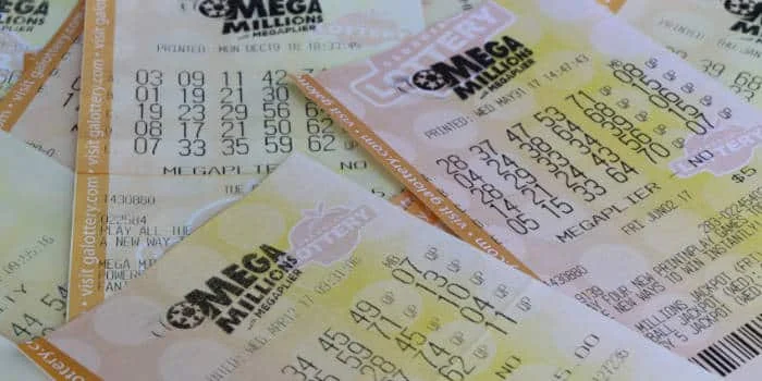 Mega Millions巨奖逼近4亿美元！谁能抱走这笔横财？