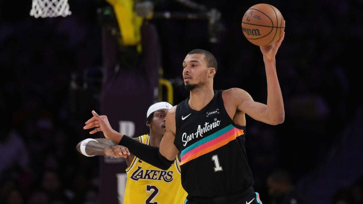 文班亚马狂砍40分震慑联盟，马刺西部崛起势不可挡