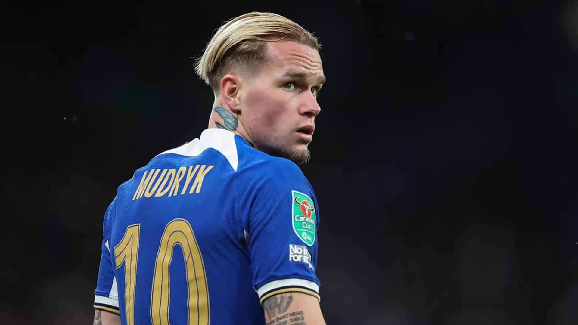 穆德里克CS2辱骂被禁赛：球星言论失当的代价