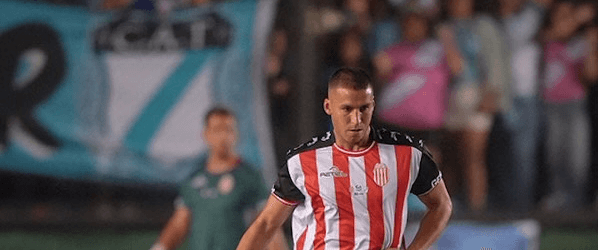 阿甲前瞻：巴拉卡斯中央vs拉普拉塔体操，谁能笑到最后？深度分析与投注建议