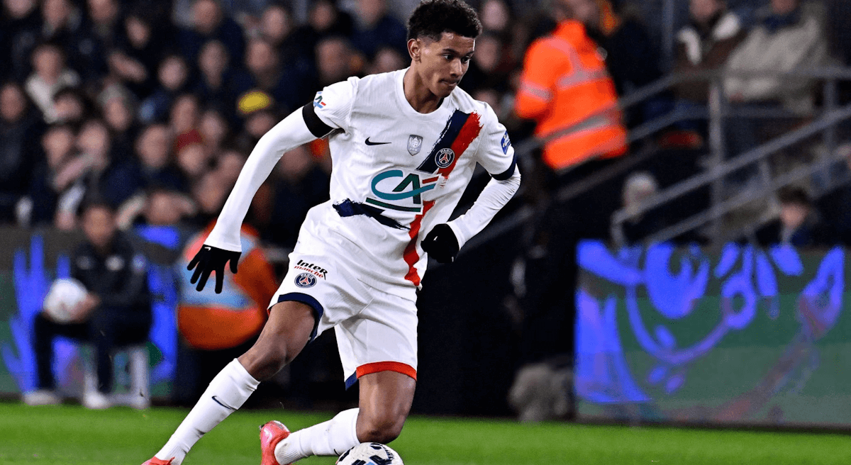 巴黎圣日耳曼天才中场引爆英超豪门争夺战 巴黎圣日耳曼天才中场引爆英超豪门争夺战