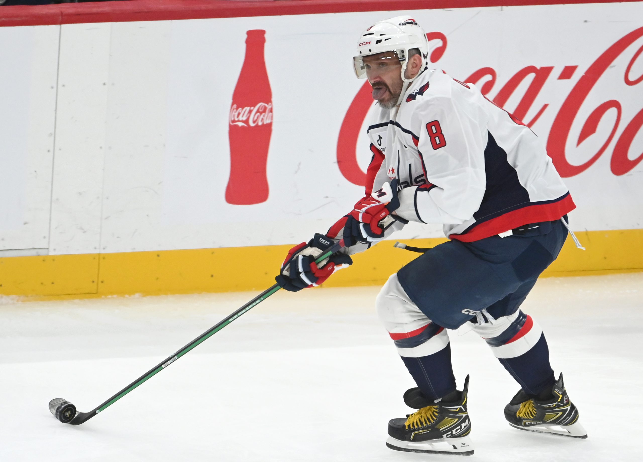 NHL前瞻:企鹅vs首都人,生死战火花四溅,大帝与克罗斯比或迎终章 NHL前瞻:企鹅vs首都人,生死战火花四溅,大帝与克罗斯比或迎终章