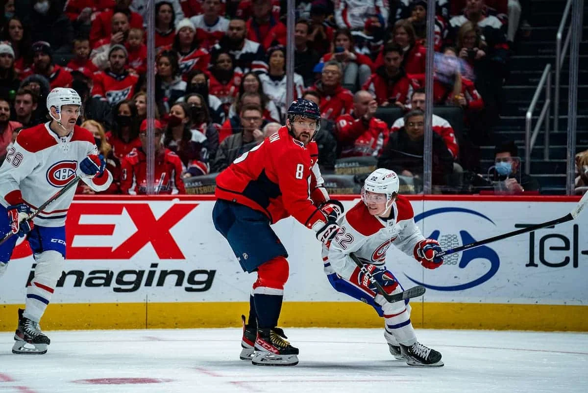 NHL东部半决赛G5:军刀VS加拿大人深度分析与投注指南 NHL东部半决赛G5:军刀VS加拿大人深度分析与投注指南