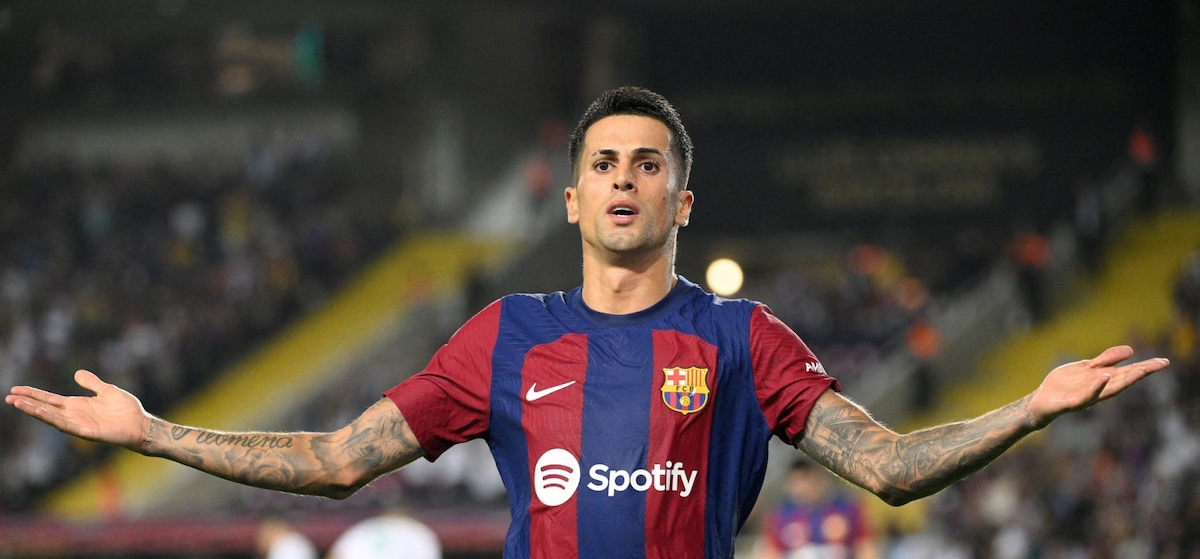 坎塞洛租借回归巴萨：关键引援能否助红蓝军团冲冠？