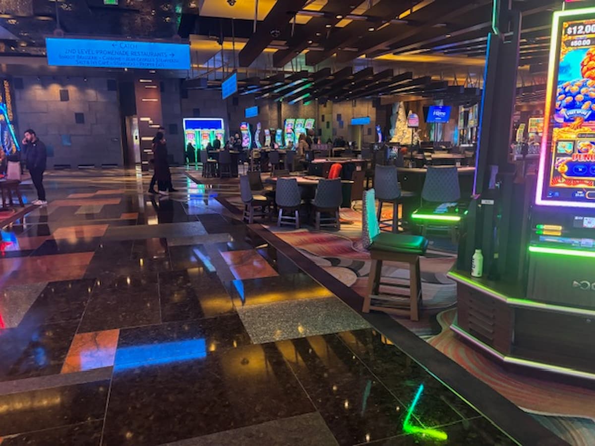 光与奇迹(LNW)Q4财报：巨额和解金拖累净利，营收逆势增长