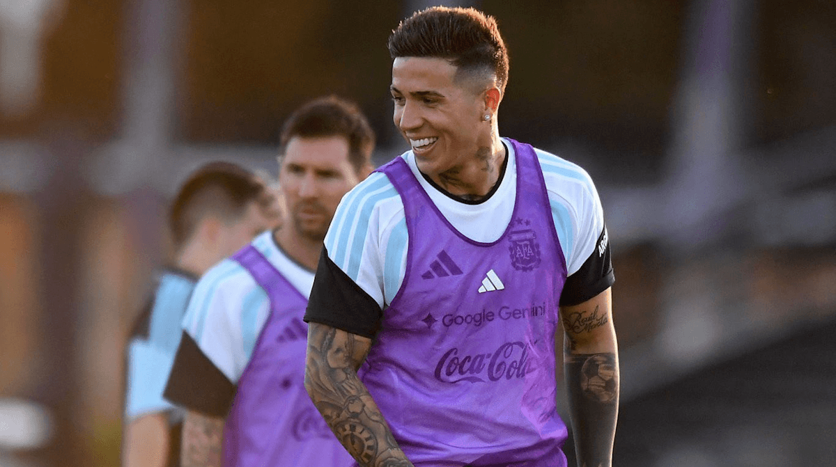 恩佐经纪人摊牌:切尔西合同谈判破裂,今夏或寻求离队 恩佐经纪人摊牌:切尔西合同谈判破裂,今夏或寻求离队